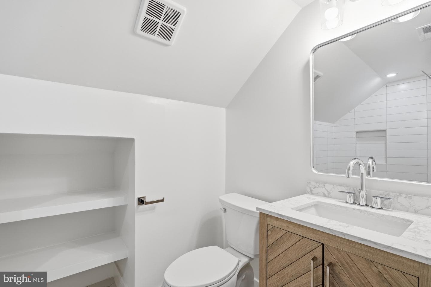 4720 Ellicott Street NW photo 47