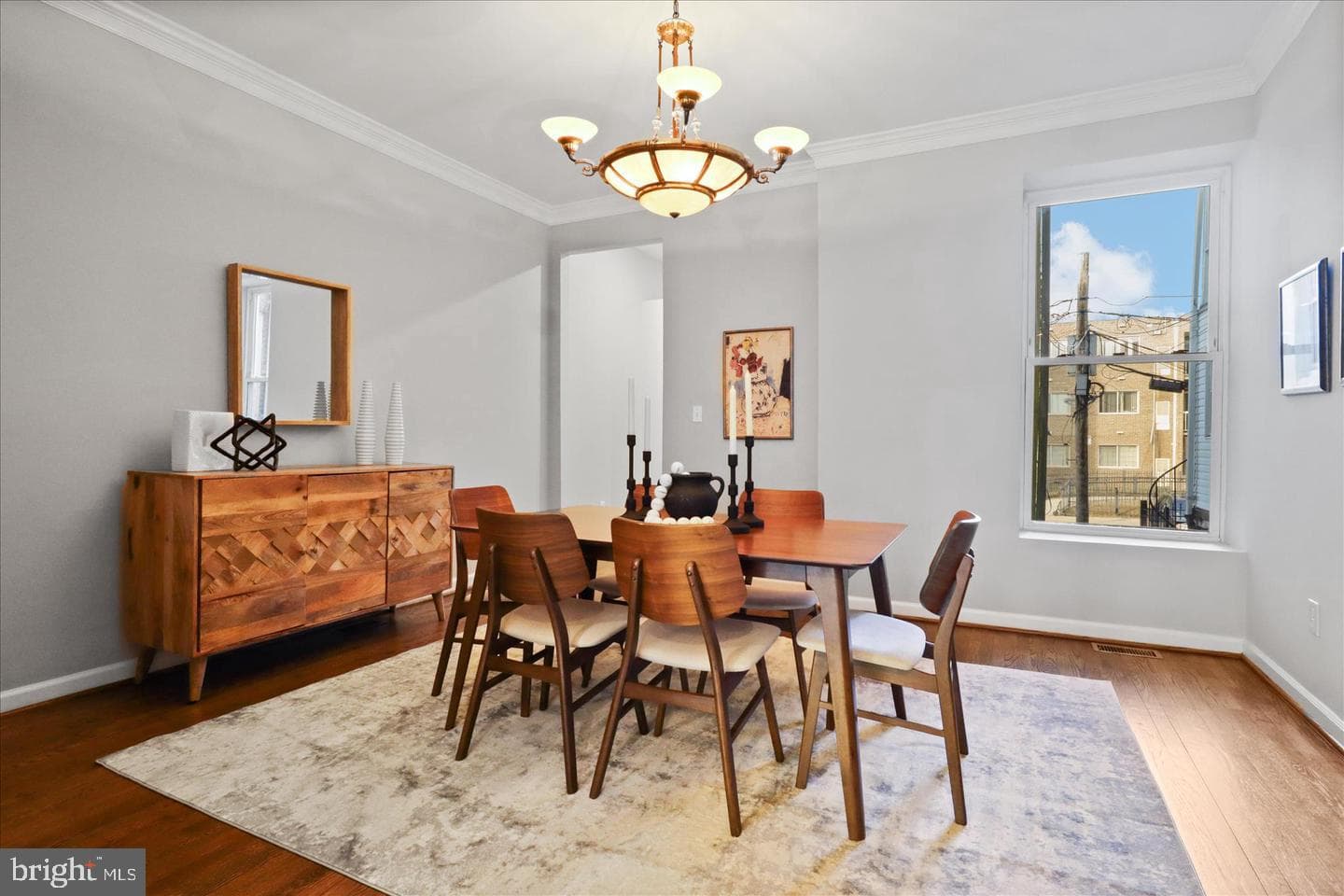 1327 Harvard Street NW photo 11