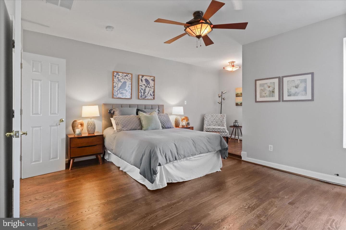 1327 Harvard Street NW photo 32