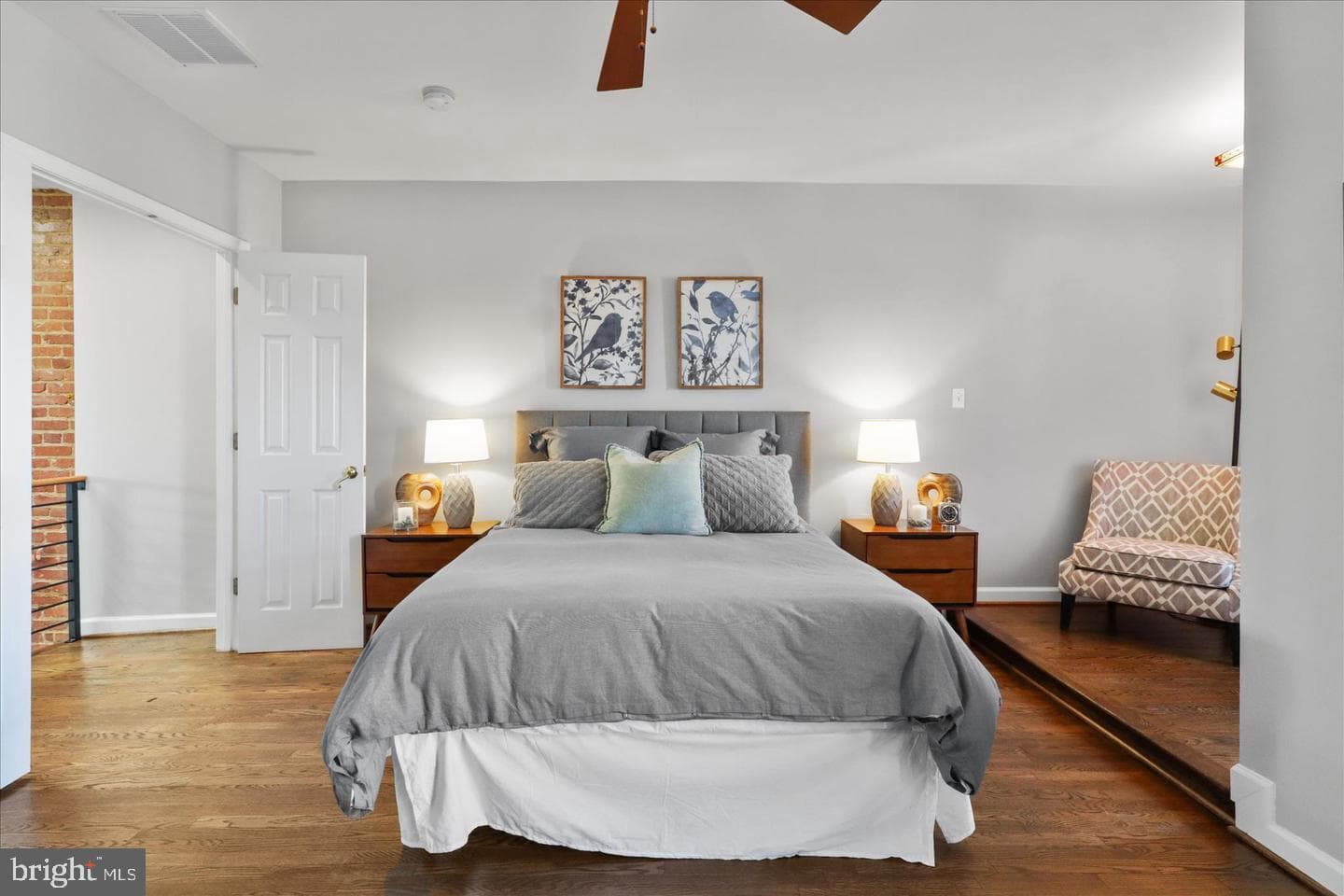 1327 Harvard Street NW photo 33