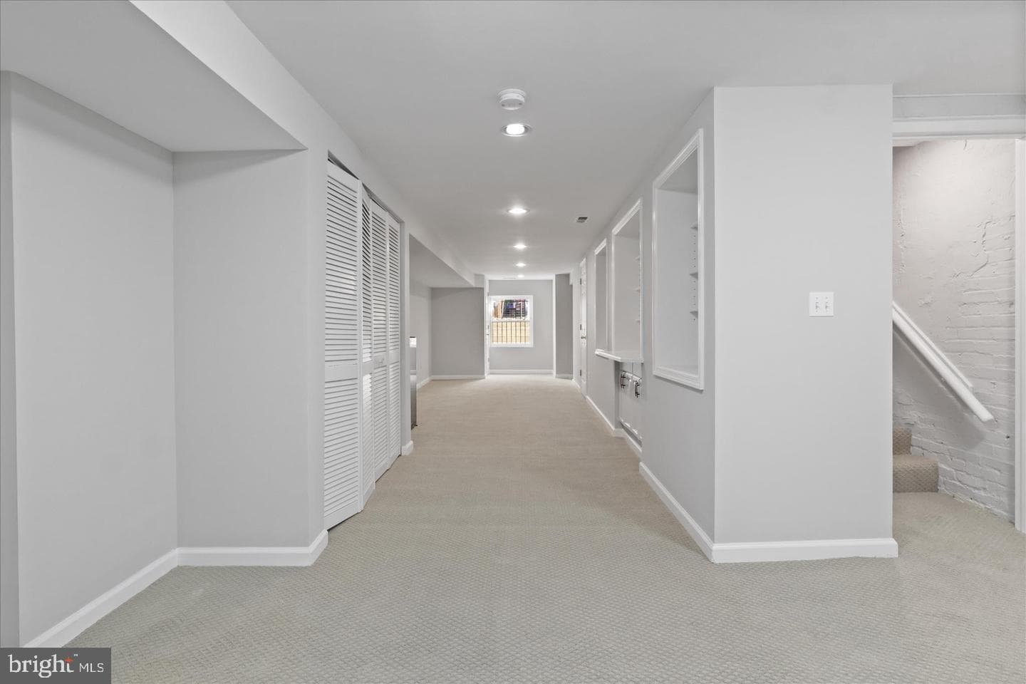 1327 Harvard Street NW photo 41