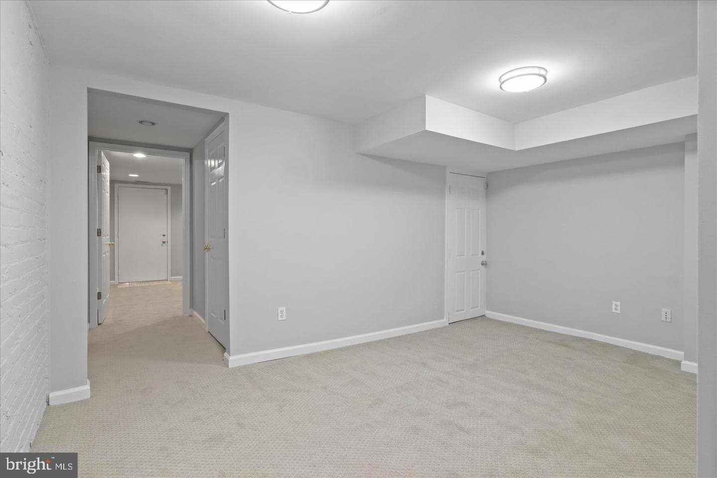1327 Harvard Street NW photo 43