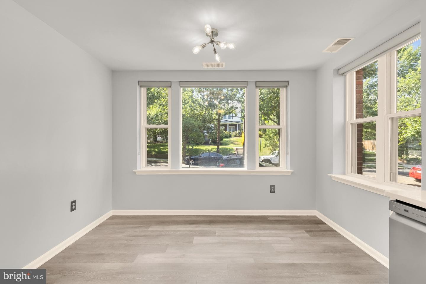 1218 Perry Street NE #101 photo 15