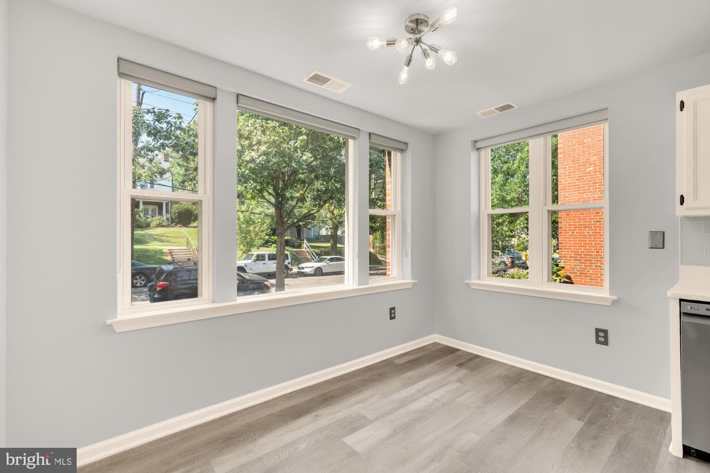 1218 Perry Street NE #101 photo 16
