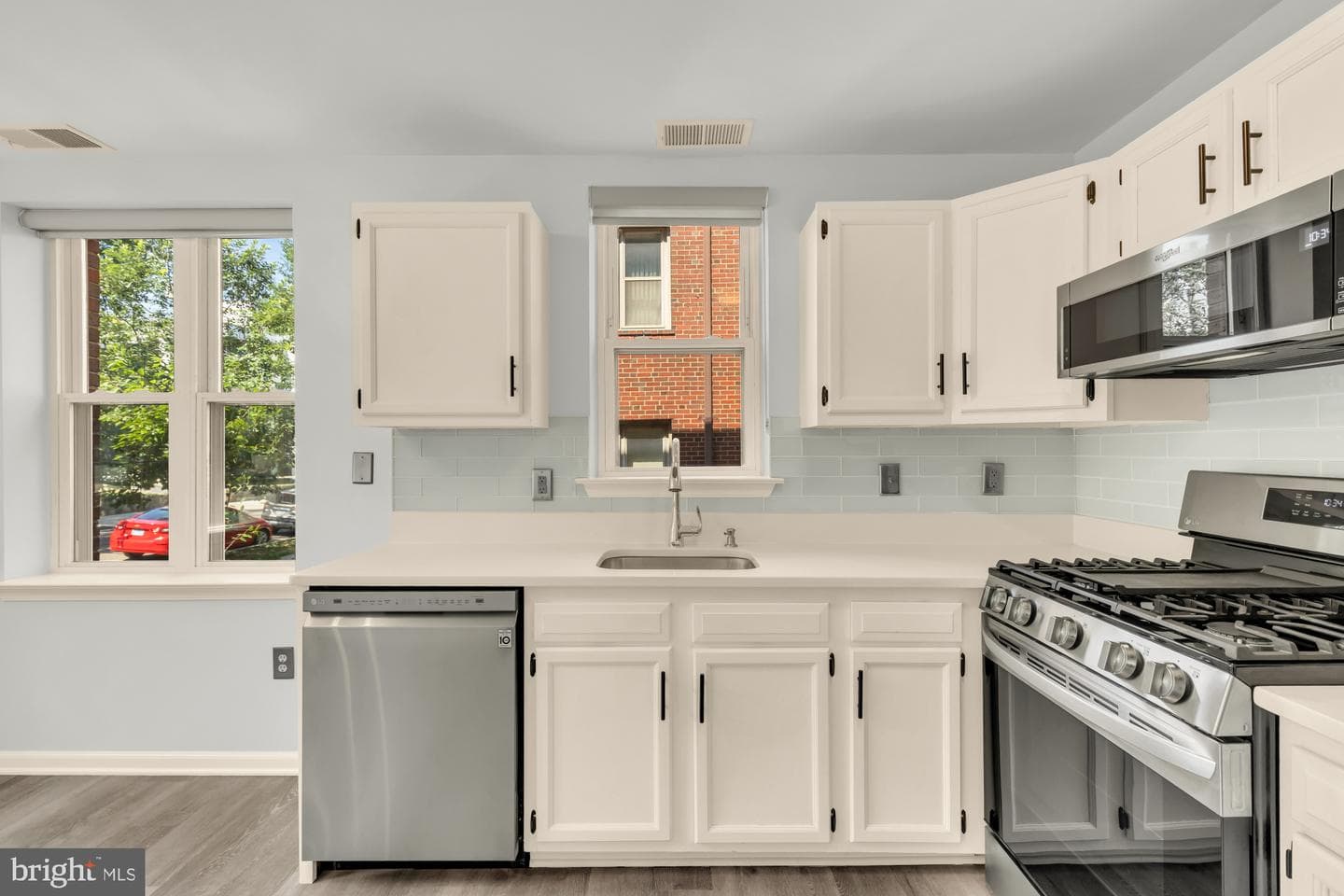 1218 Perry Street NE #101 photo 20