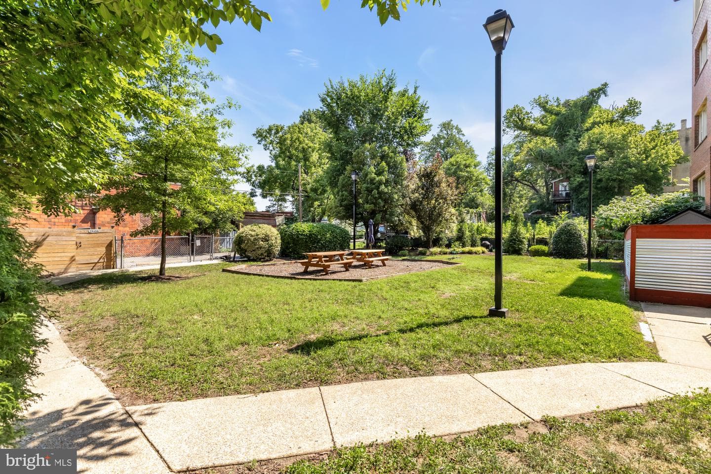 1218 Perry Street NE #101 photo 30