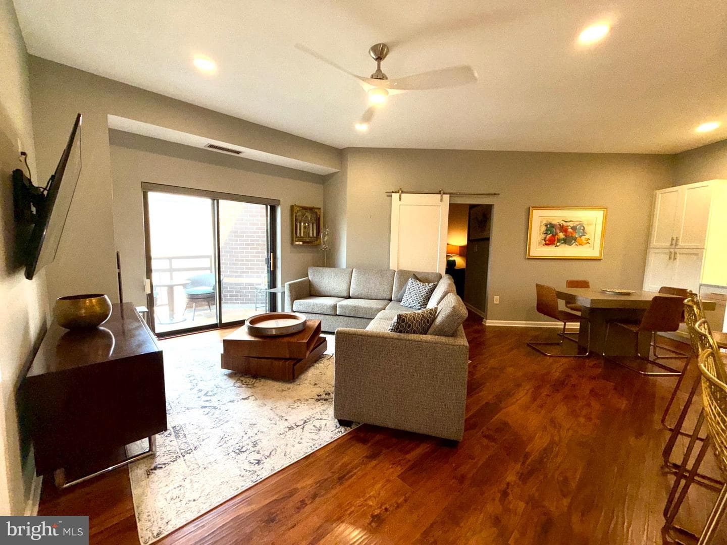 2111 Wisconsin Avenue NW #710 photo 3