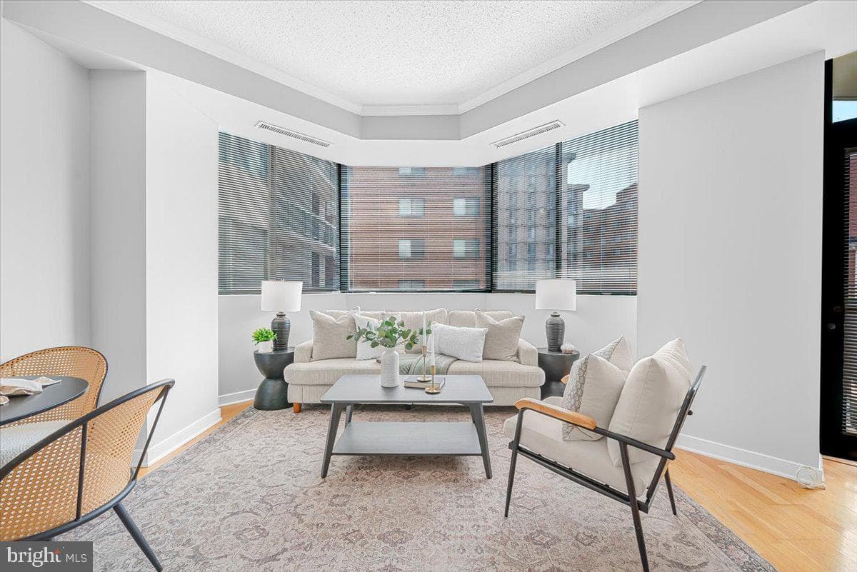 955 26th Street NW #409 photo 6