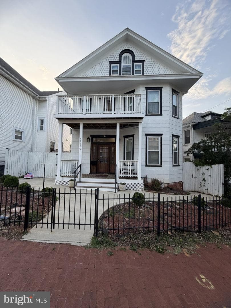 2239 Mount View Place SE, Washington