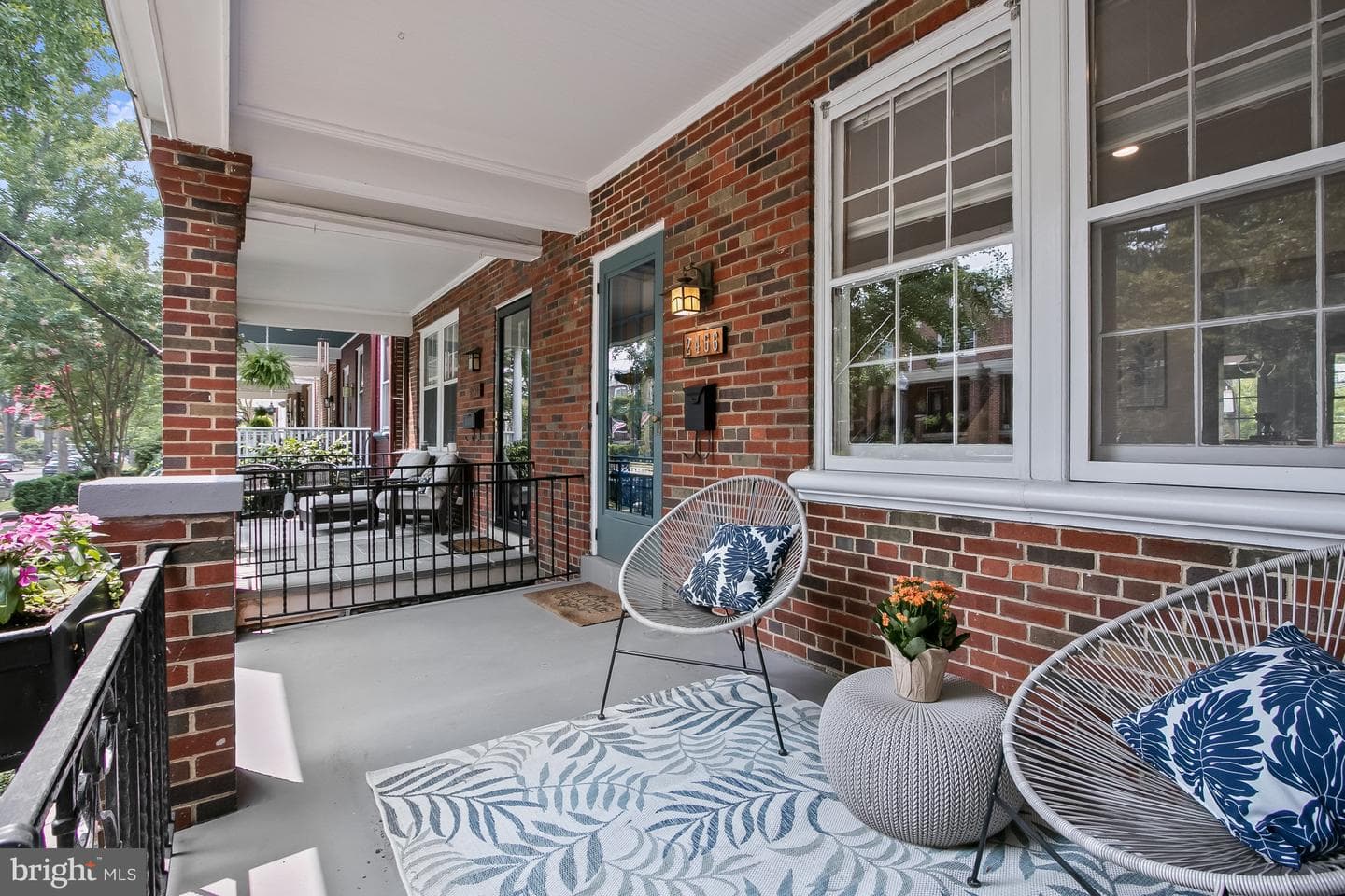 2456 39th Place NW, Washington