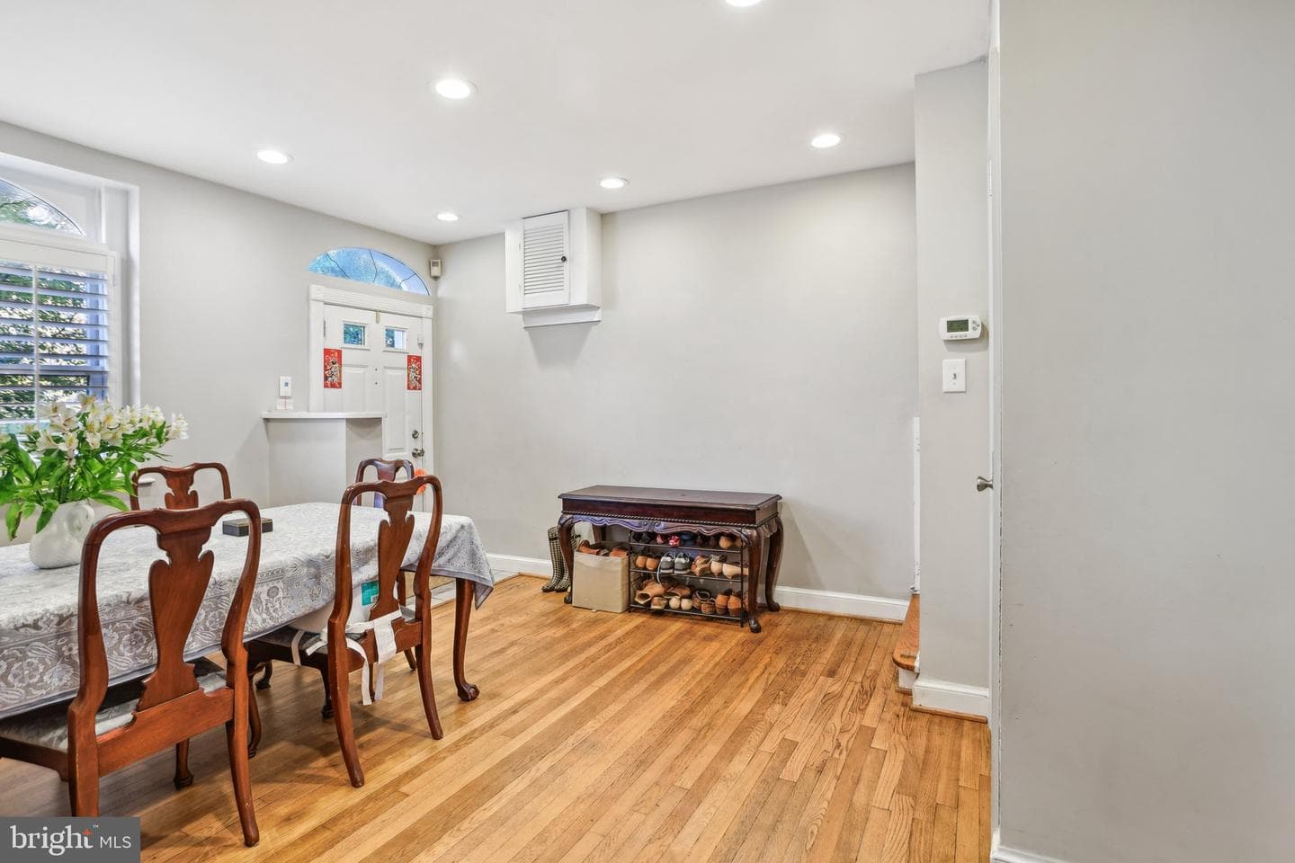 403 E Street NE photo 7