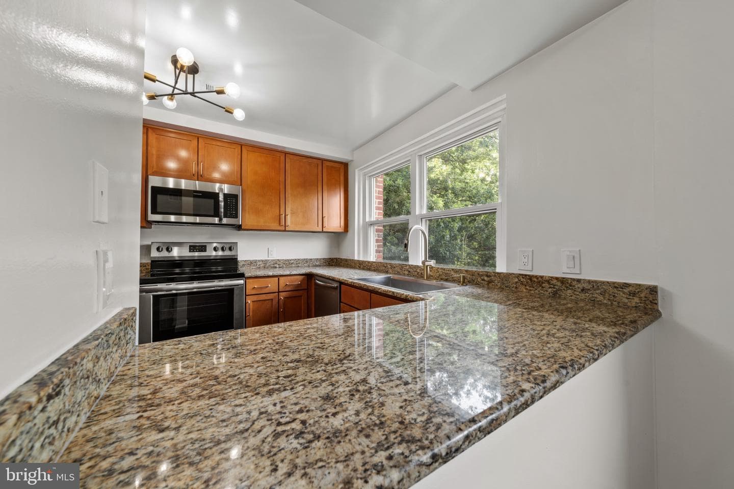 1800 28th Place SE #205 photo 22