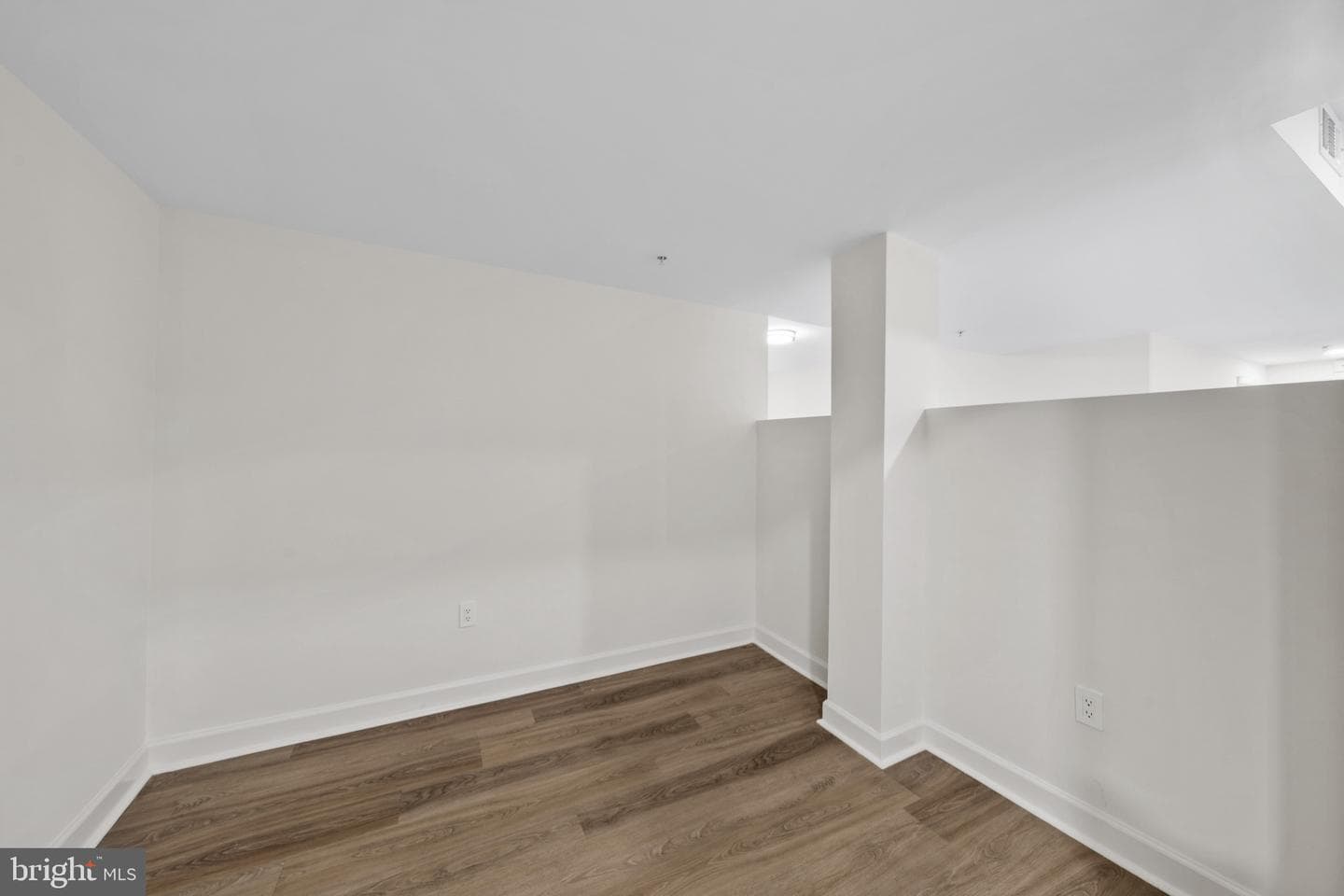 1800 28th Place SE #205 photo 3