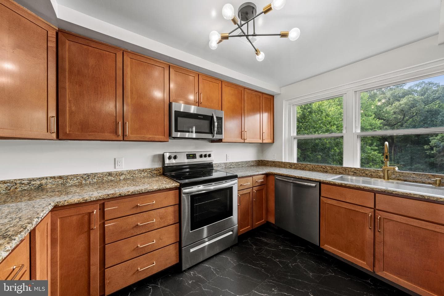 1800 28th Place SE #205 photo 8