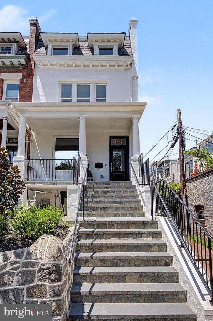 2532 12th Street NW photo 3