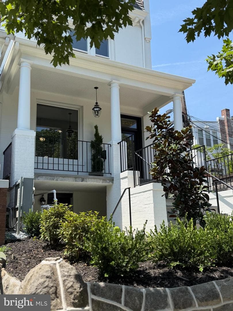 2532 12th Street NW photo 4