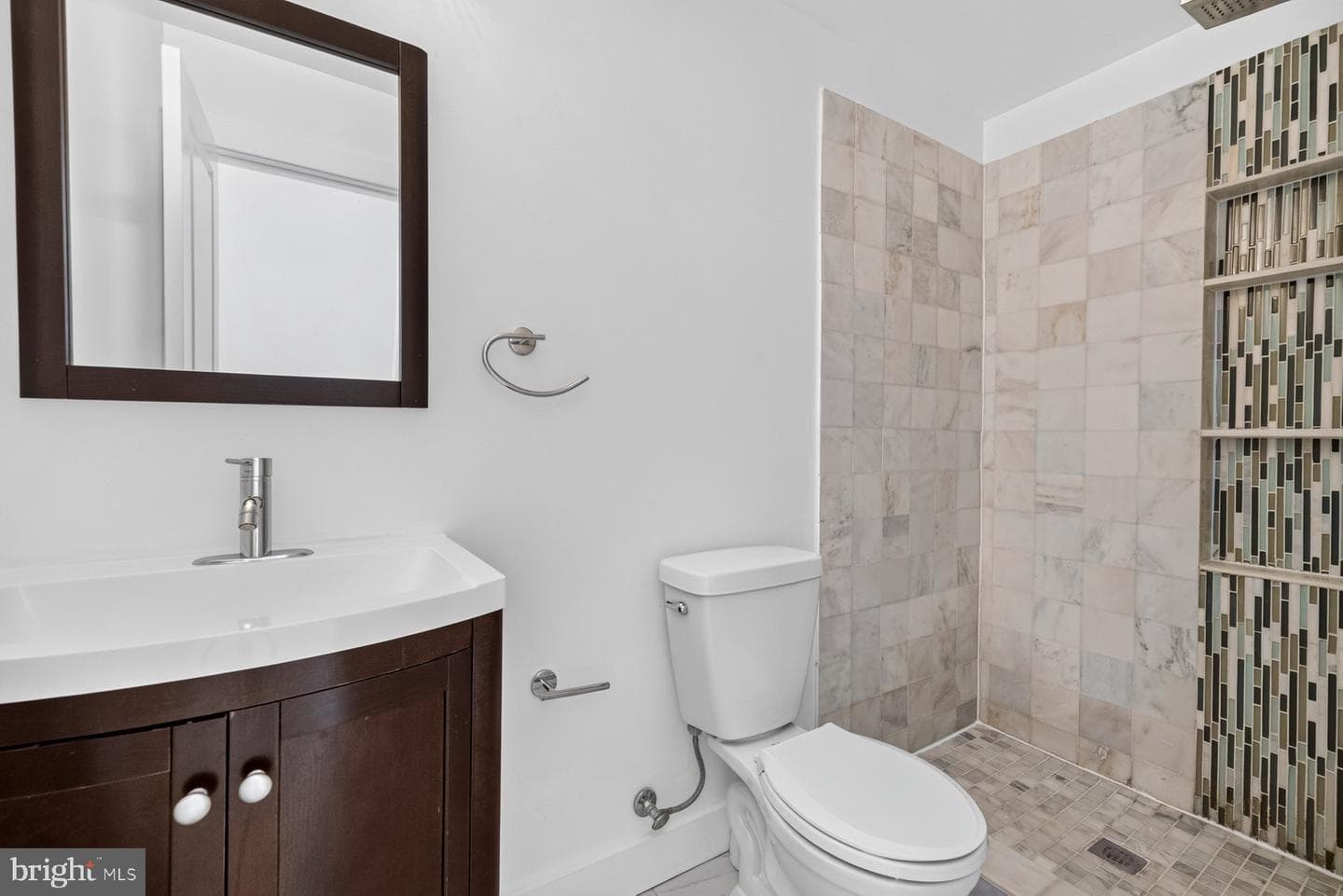 1013 V Street NW #2 photo 23
