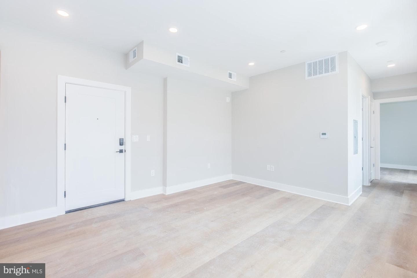 933 N Street NW #204 photo 7