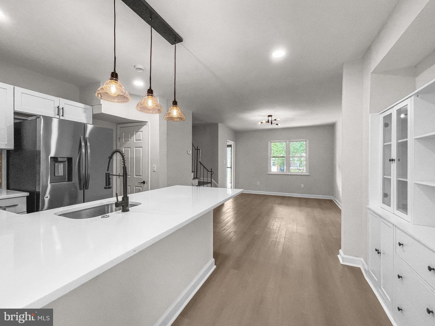 307 35th Street NE photo 17