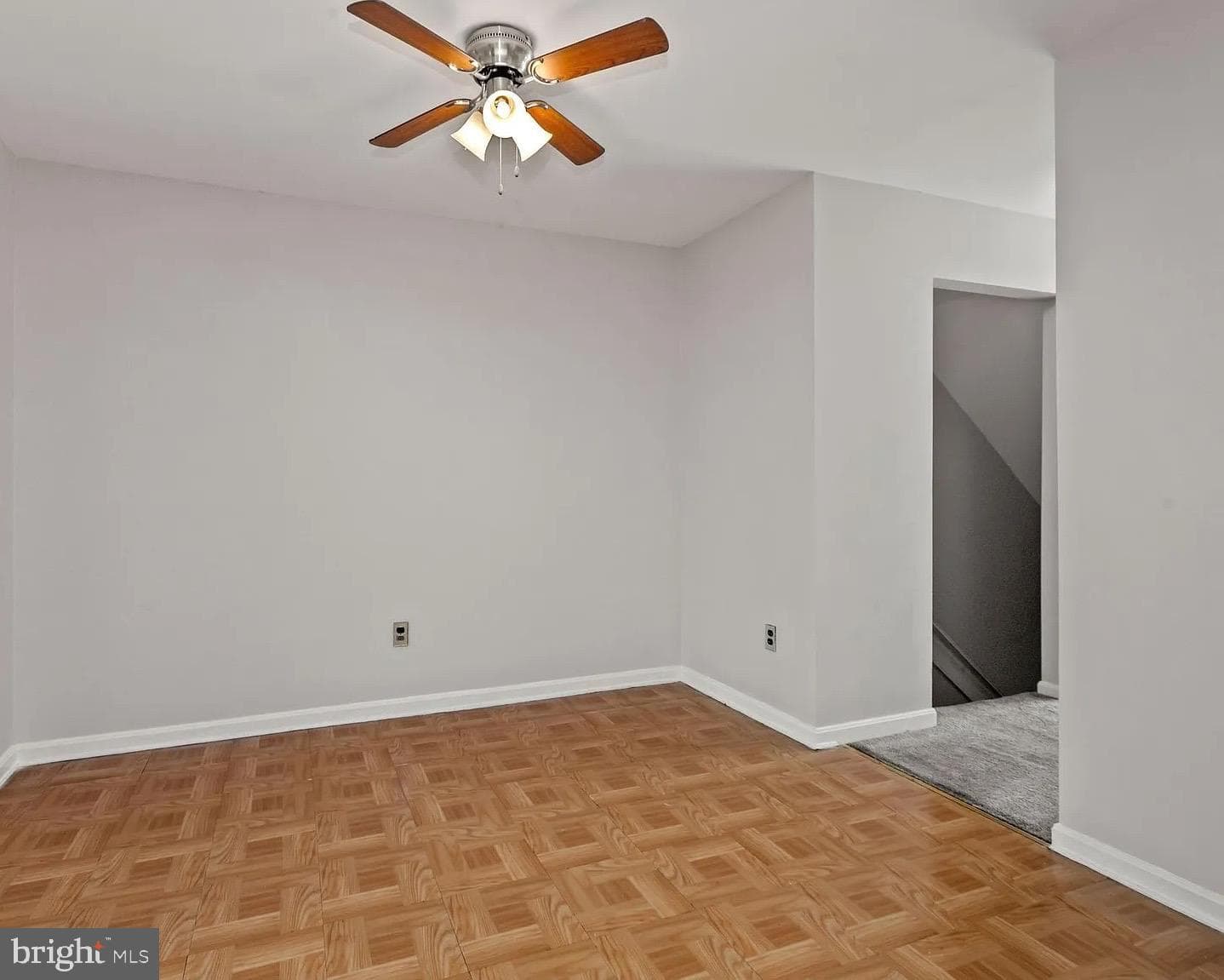1902 Curtis Court SE photo 8