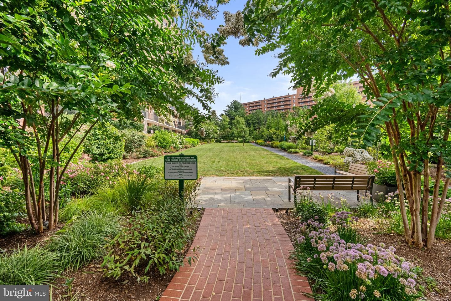 3203 Sutton Place NW #c photo 41