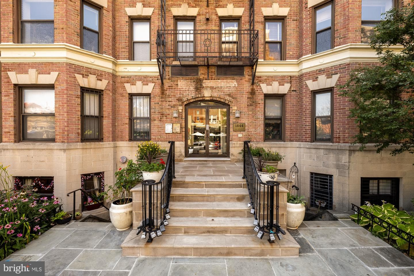1844 Columbia Road NW #204, Washington