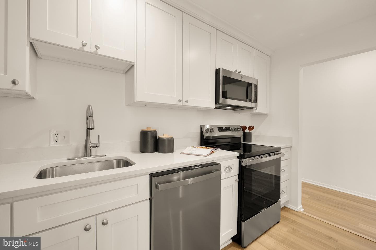 1844 Columbia Road NW #204 photo 8