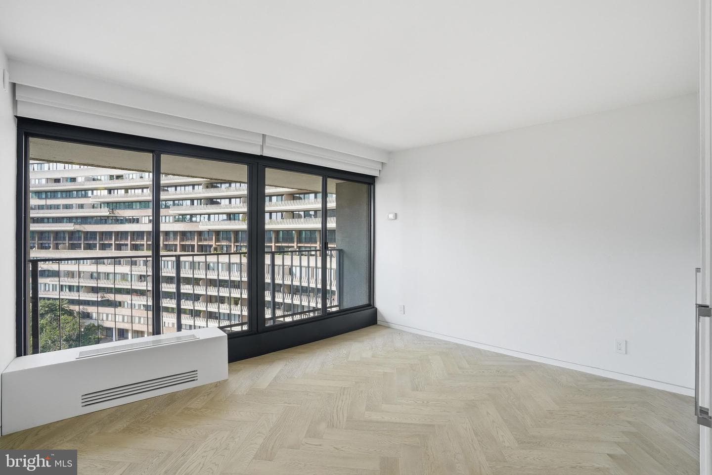 2500 Virginia Ave NW #714-S photo 19