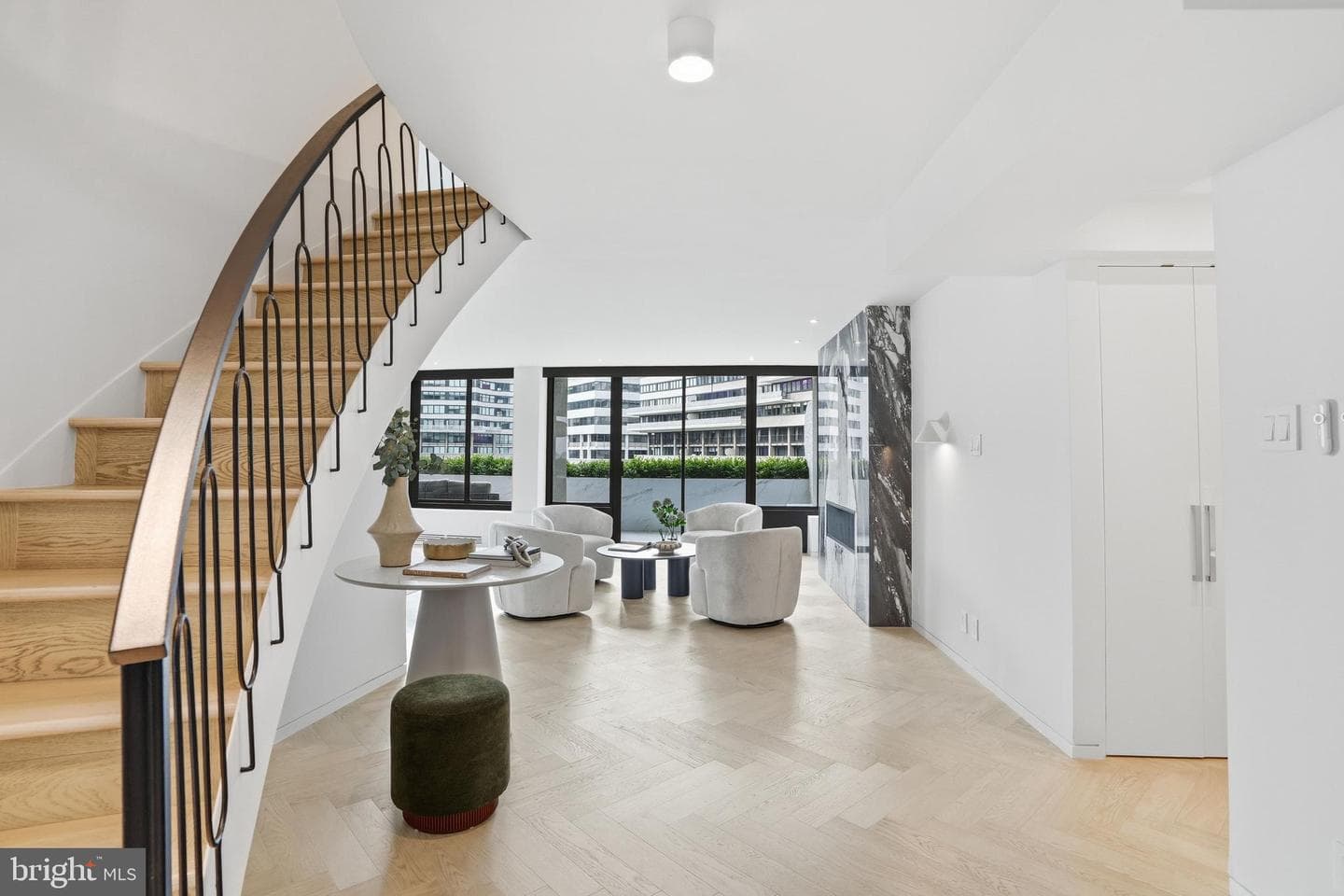 2500 Virginia Ave NW #714-S photo 3