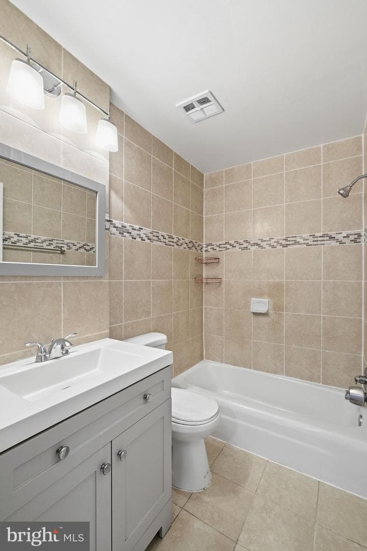 3000 7th St Street NE #311 photo 10