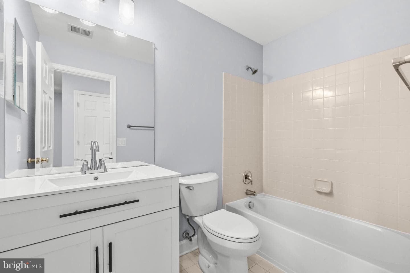 2627 Patricia Roberts Harris Place NE photo 29