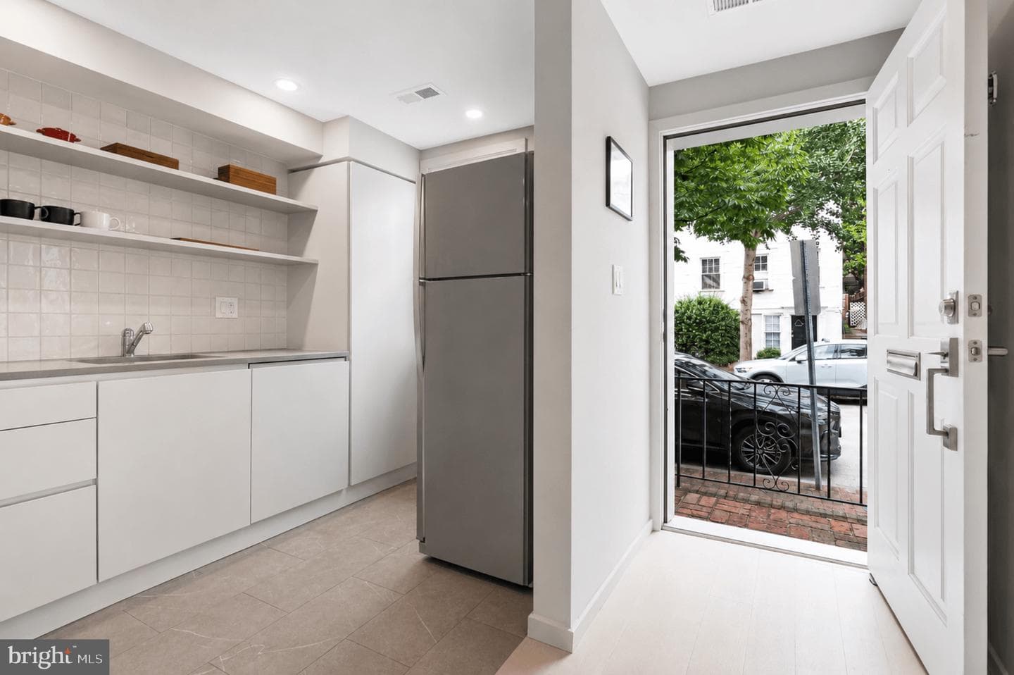 1513 26th Street NW photo 4
