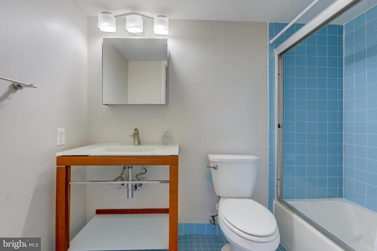 3001 Veazey Terrace NW #1320 photo 18