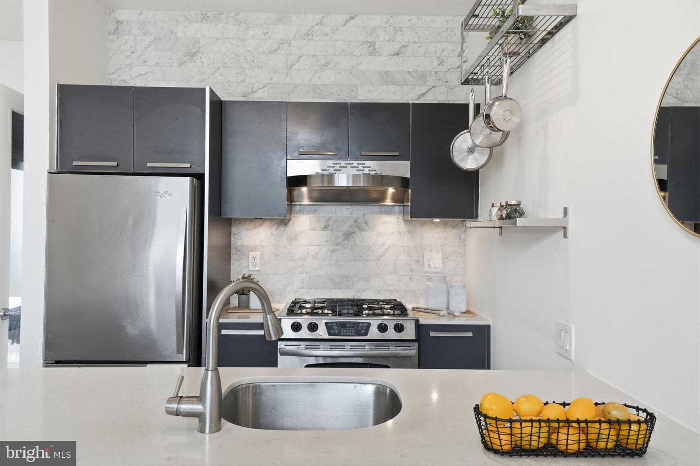 2426 Ontario Road NW #401 photo 6