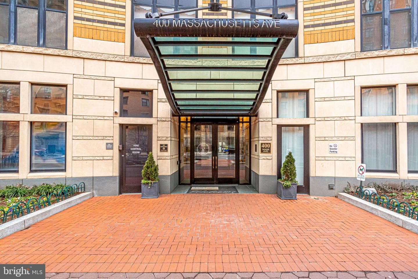 400 Massachusetts Avenue NW #803 photo 35