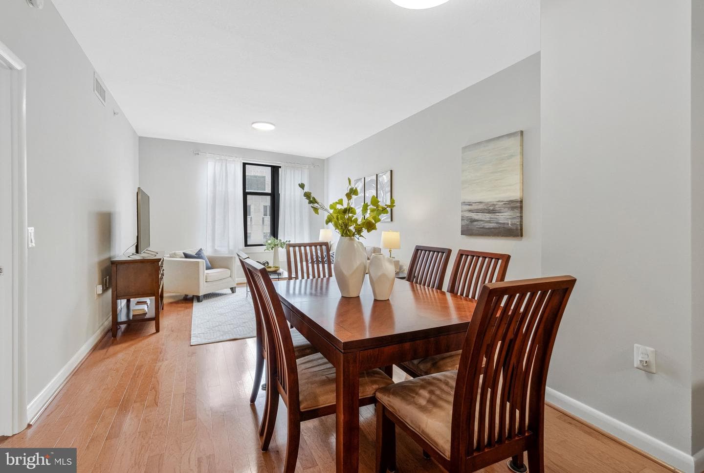 400 Massachusetts Avenue NW #803 photo 6