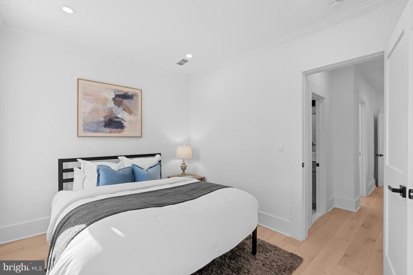 939 Shepherd Street NW photo 24