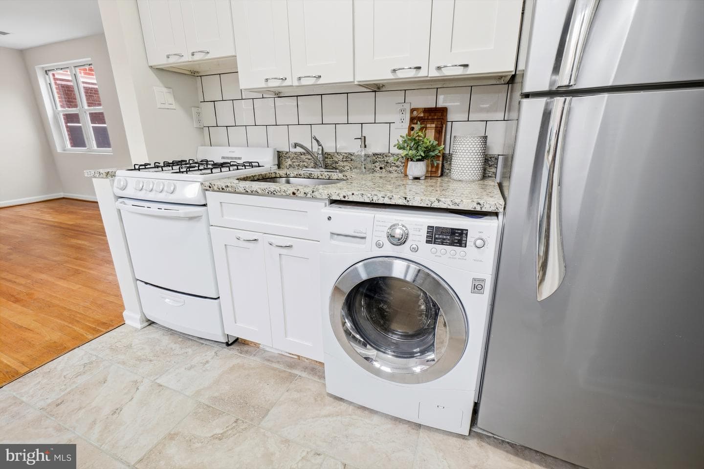626 Independence Avenue SE #304 photo 11