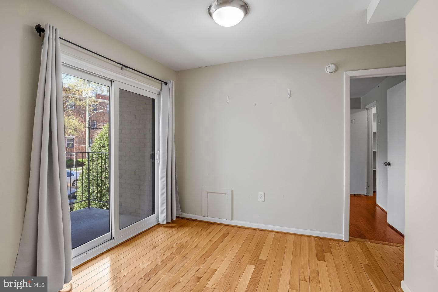 4555 Macarthur Boulevard NW #103 photo 8