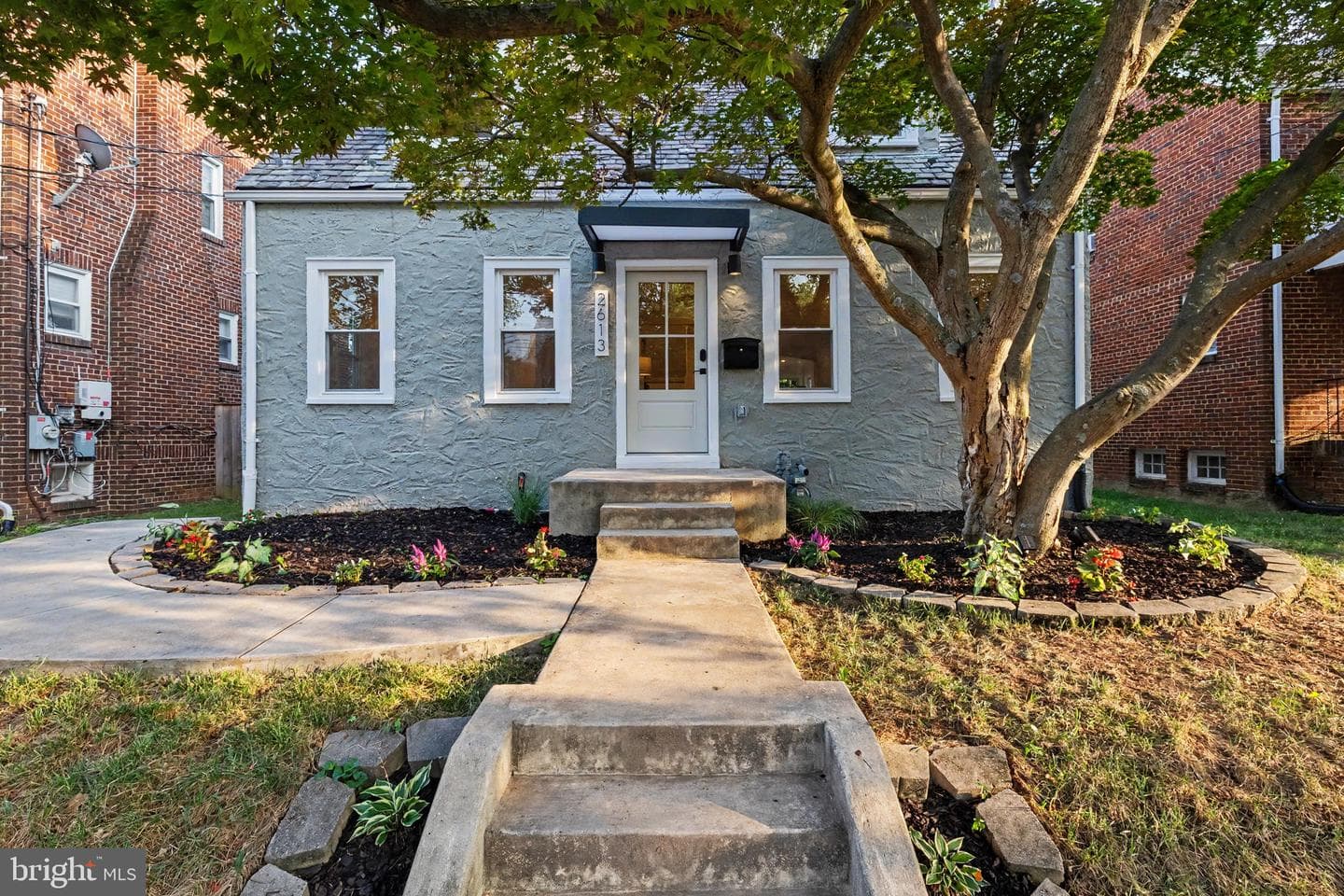 2613 Newton Street NE photo 73