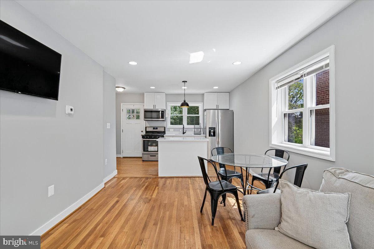 4120 E Capitol Street NE photo 42