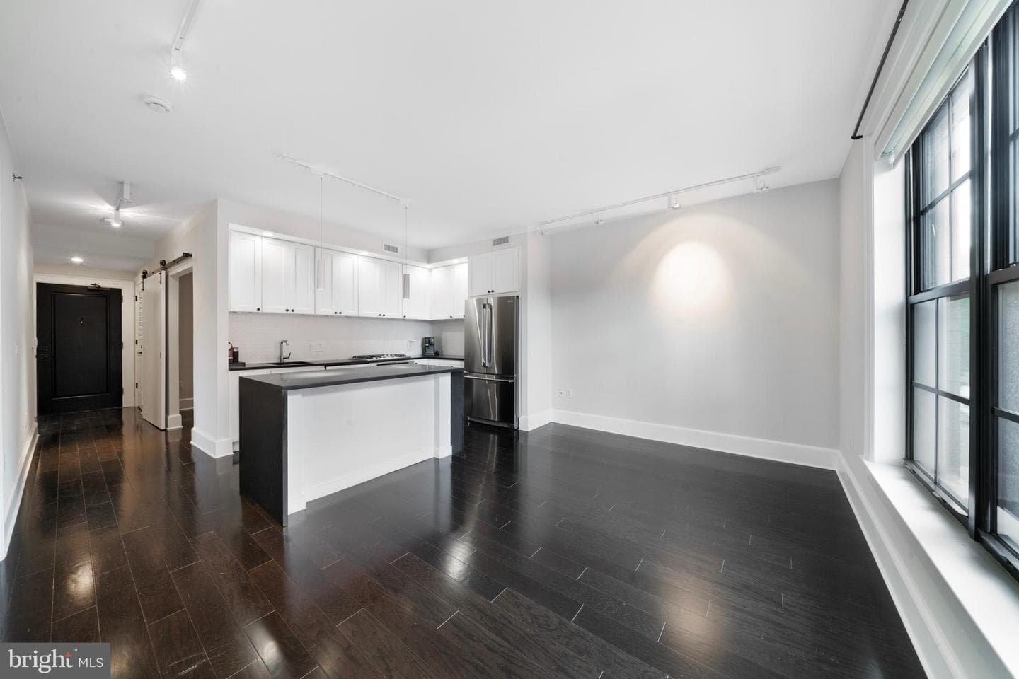 1011 M Street NW #208 photo 5