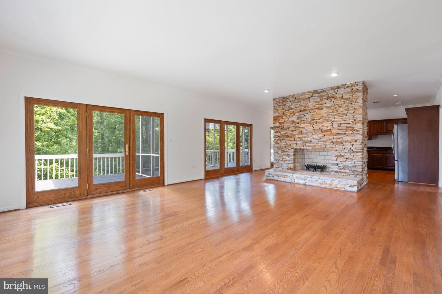 370 S River Landing Road #370 photo 7