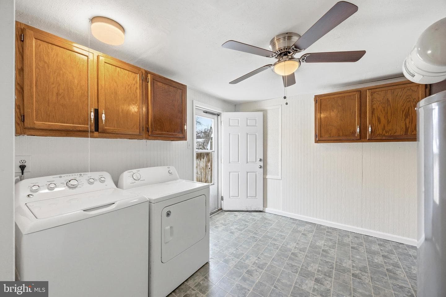 652 Chapelview Drive photo 23
