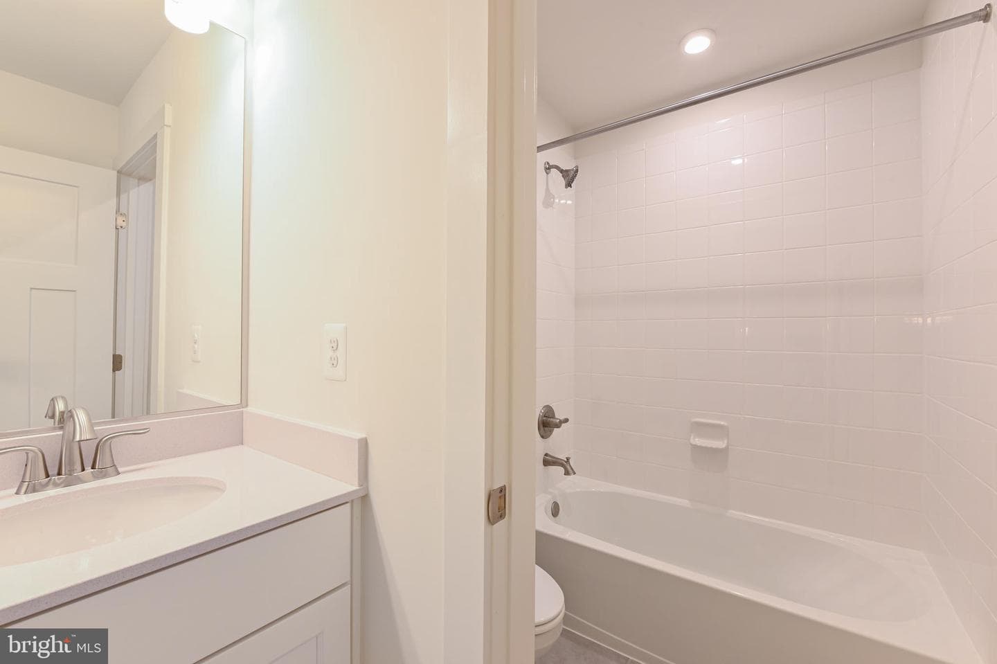 0004 Copperleaf Boulevard photo 59