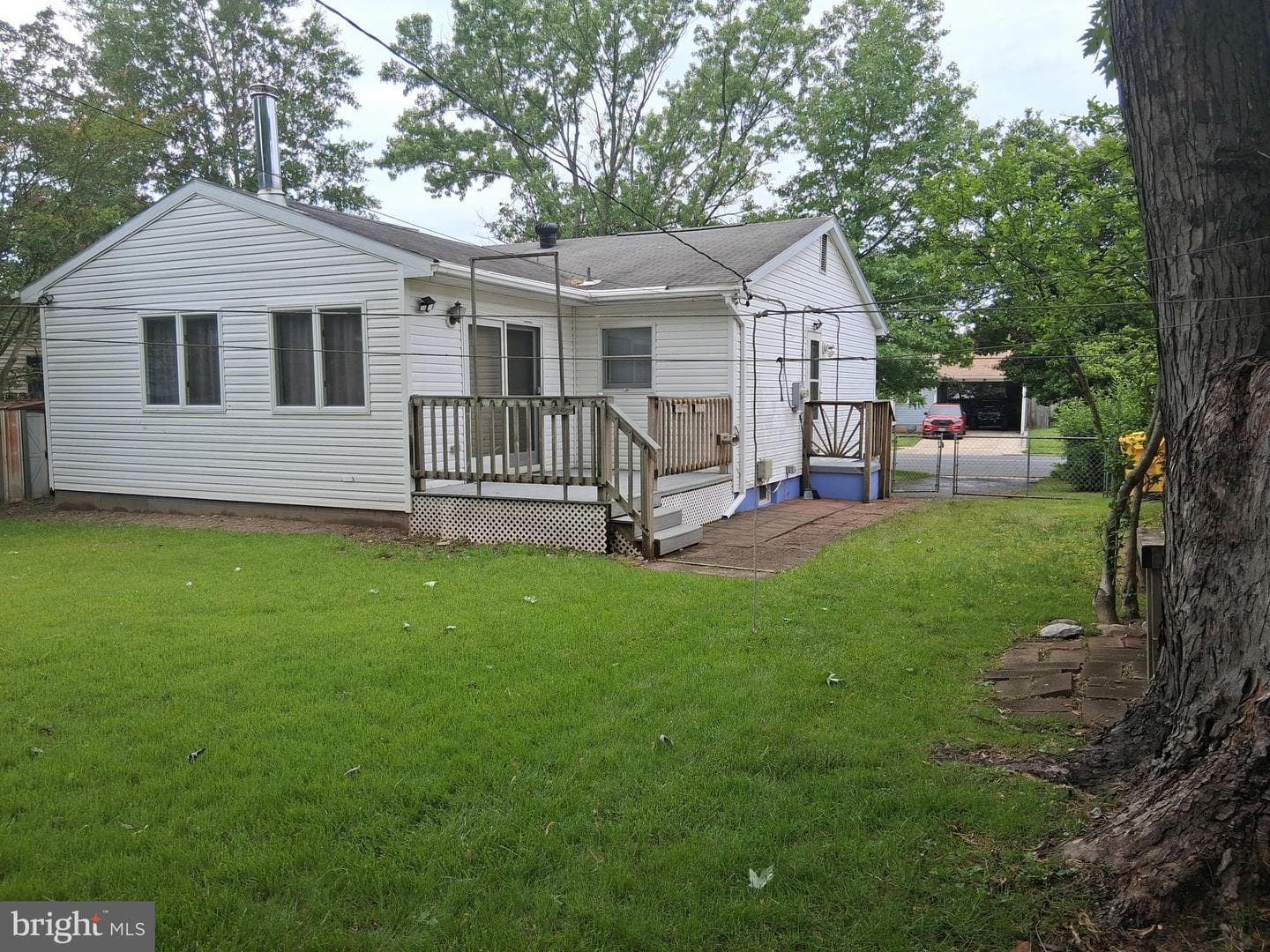 229 Old Line Avenue photo 22