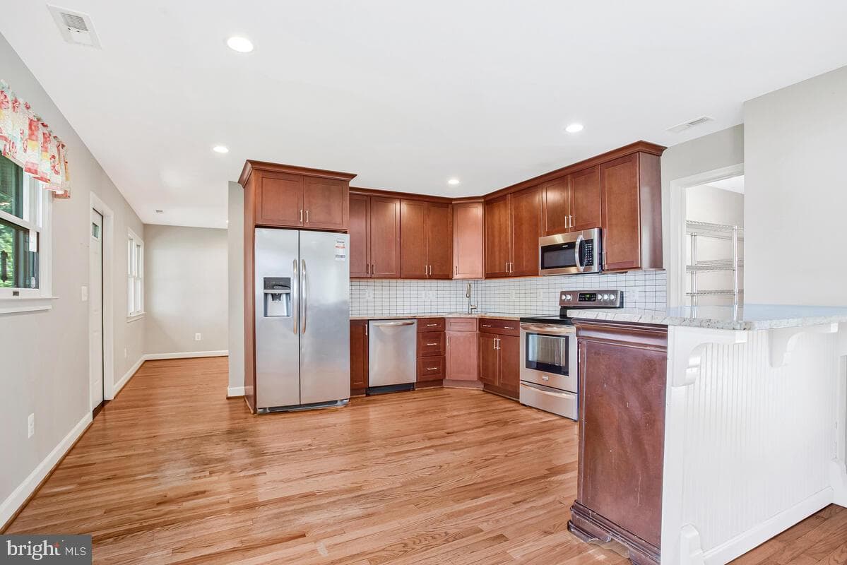 1533 Wakefield Road photo 8