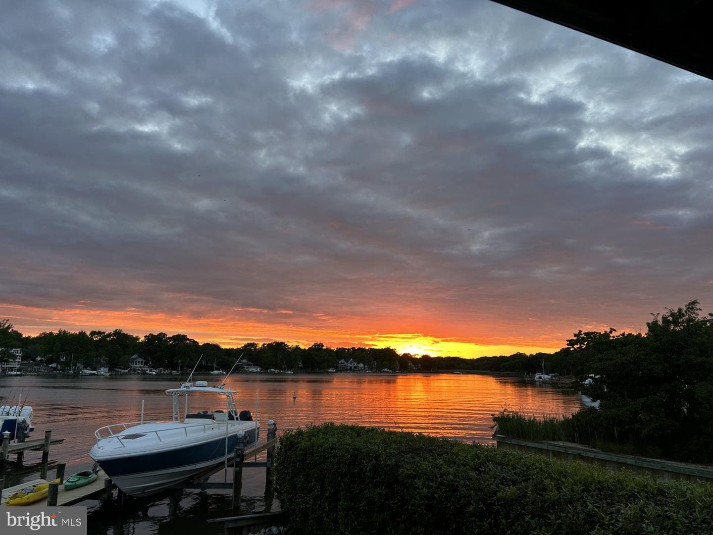 3300 Shore Drive photo 44