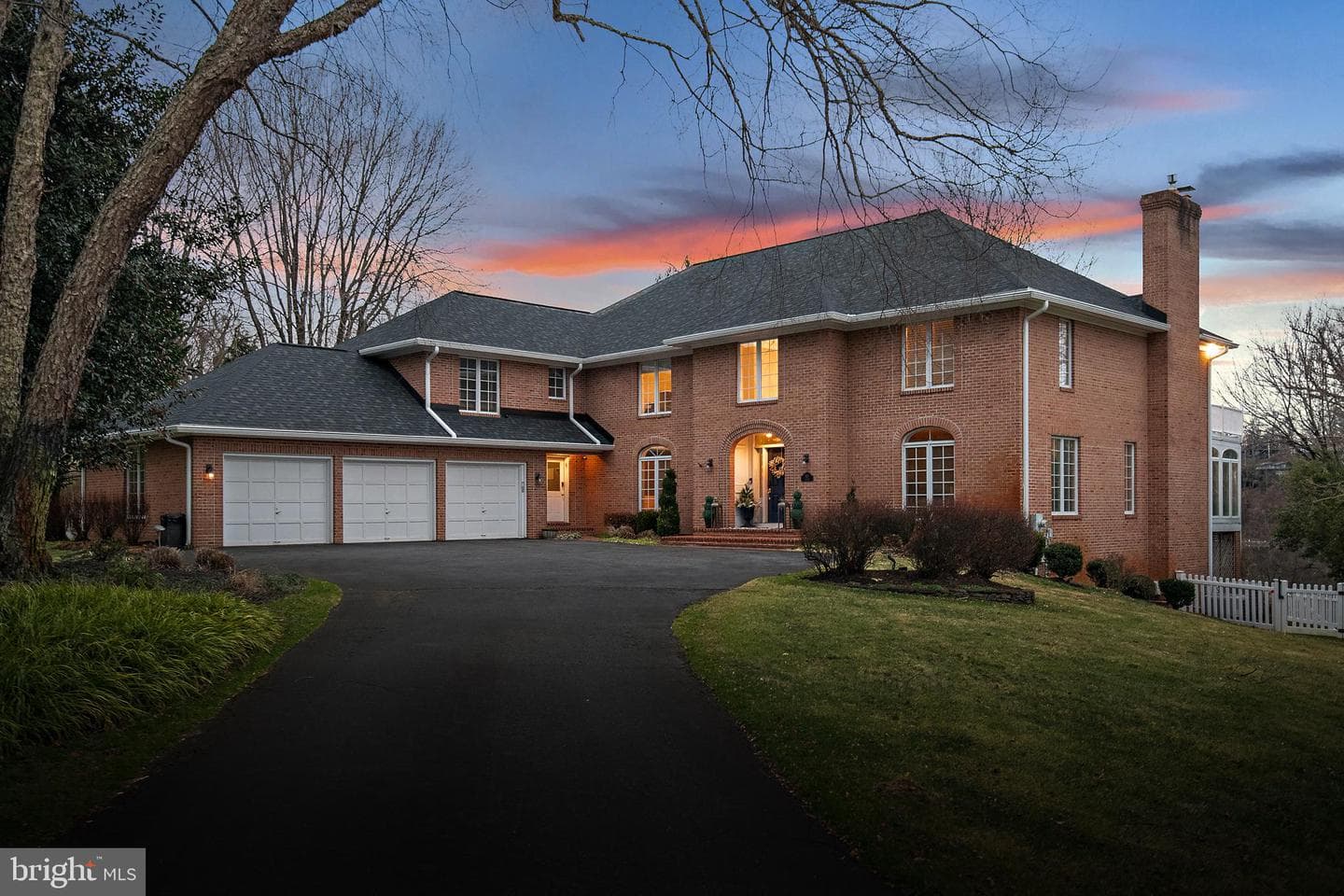 812 Coachway, Annapolis