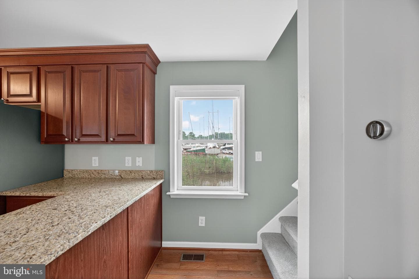 3762 Beach Drive Boulevard photo 11